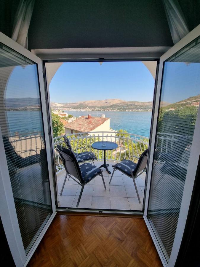 Apartment Matej Трогир Экстерьер фото